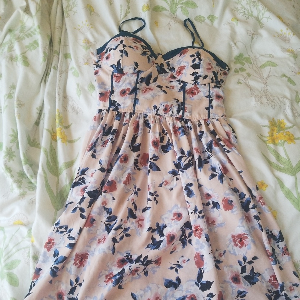 Bustier floral dress